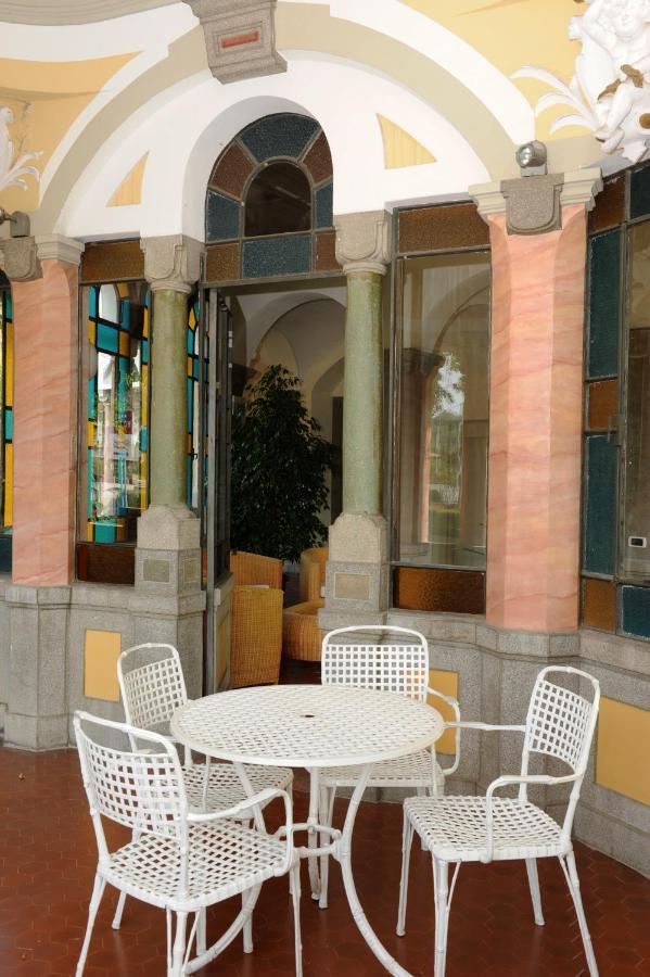Hotel Dimora Del Barone à Romagnano Sesia Extérieur photo