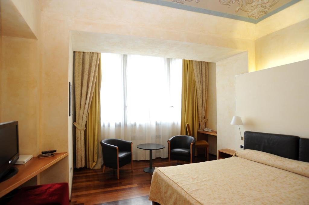 Hotel Dimora Del Barone à Romagnano Sesia Chambre photo