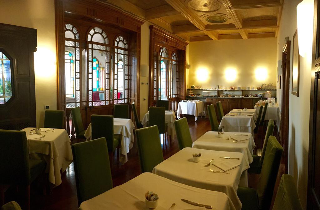 Hotel Dimora Del Barone à Romagnano Sesia Extérieur photo